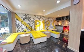 Pratunam19 Bangkok 3*